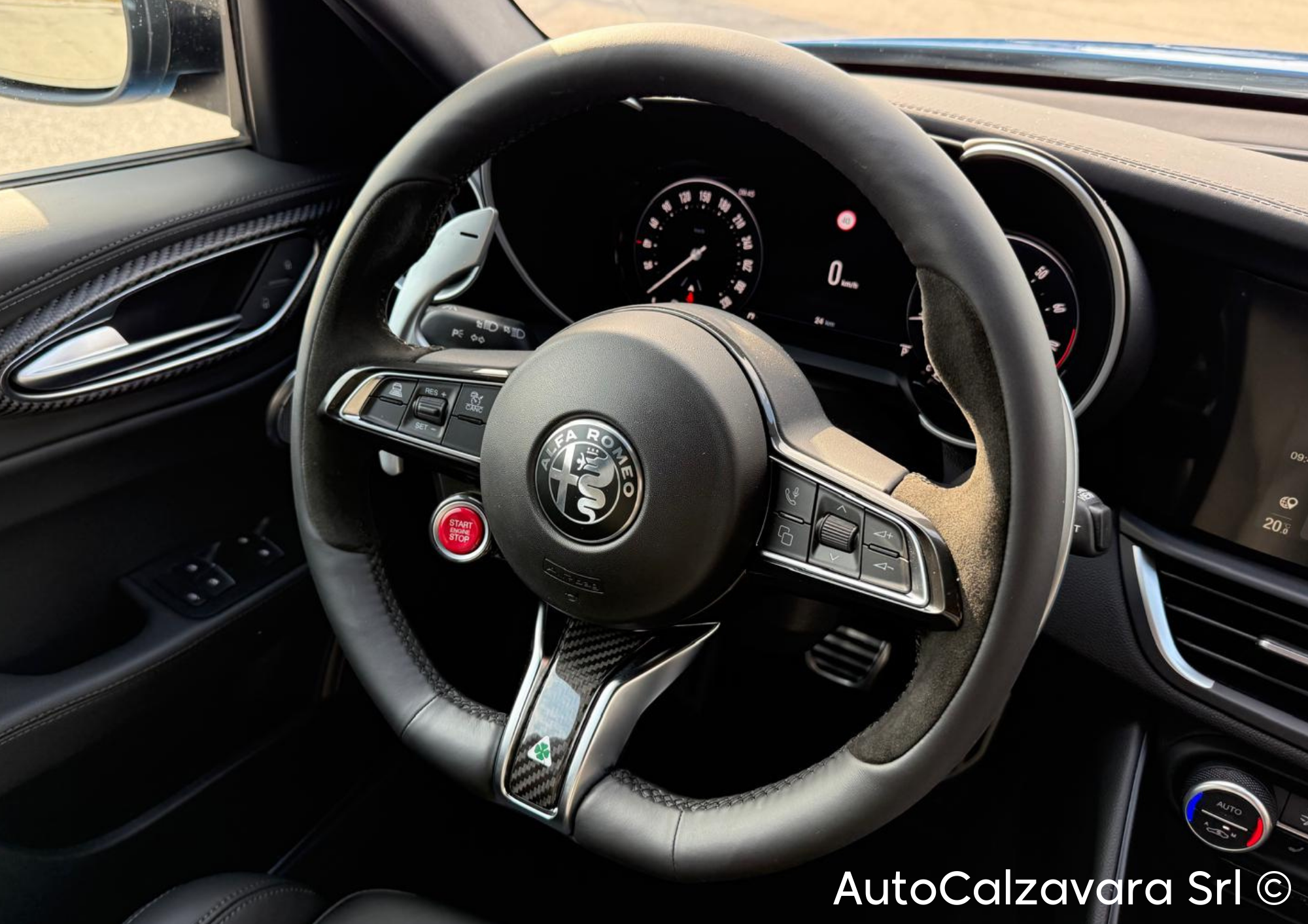 Alfa Romeo Giulia 2.9 V6 Bi-Turbo AT8 Quadrifoglio / BLU MISANO / R7689778