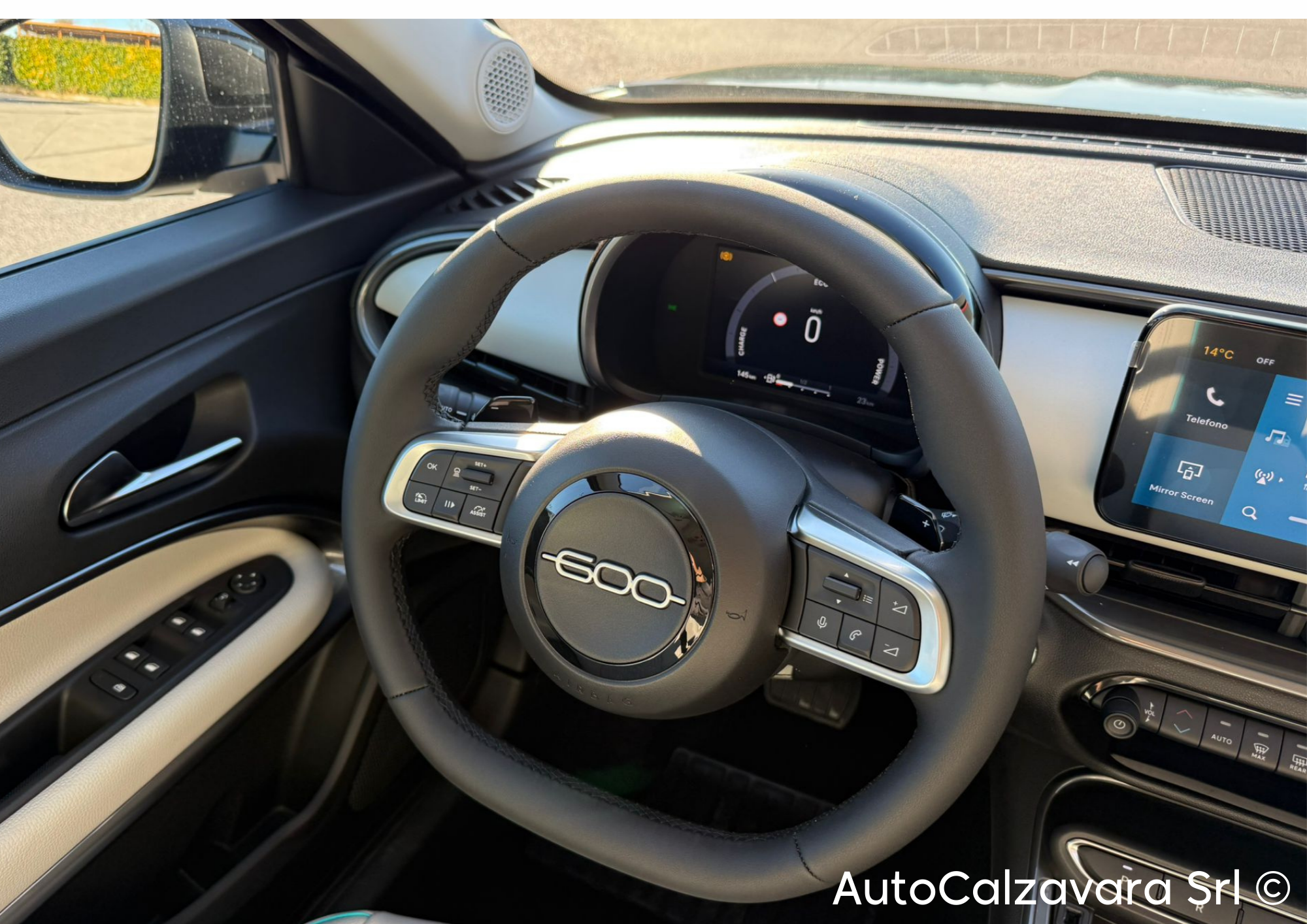 Fiat 600 Hybrid 110 CV DCT MHEV La Prima II / NERO CINEMA / HB313EJ