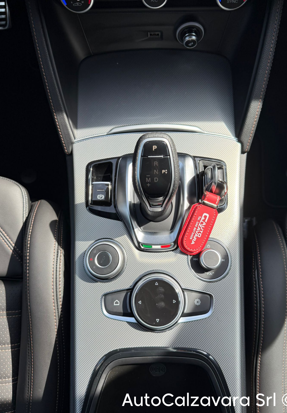 Alfa Romeo Stelvio 2.2 Turbodiesel 210 CV AT8 Q4 Intensa / NERO VULCANO / R7E03539