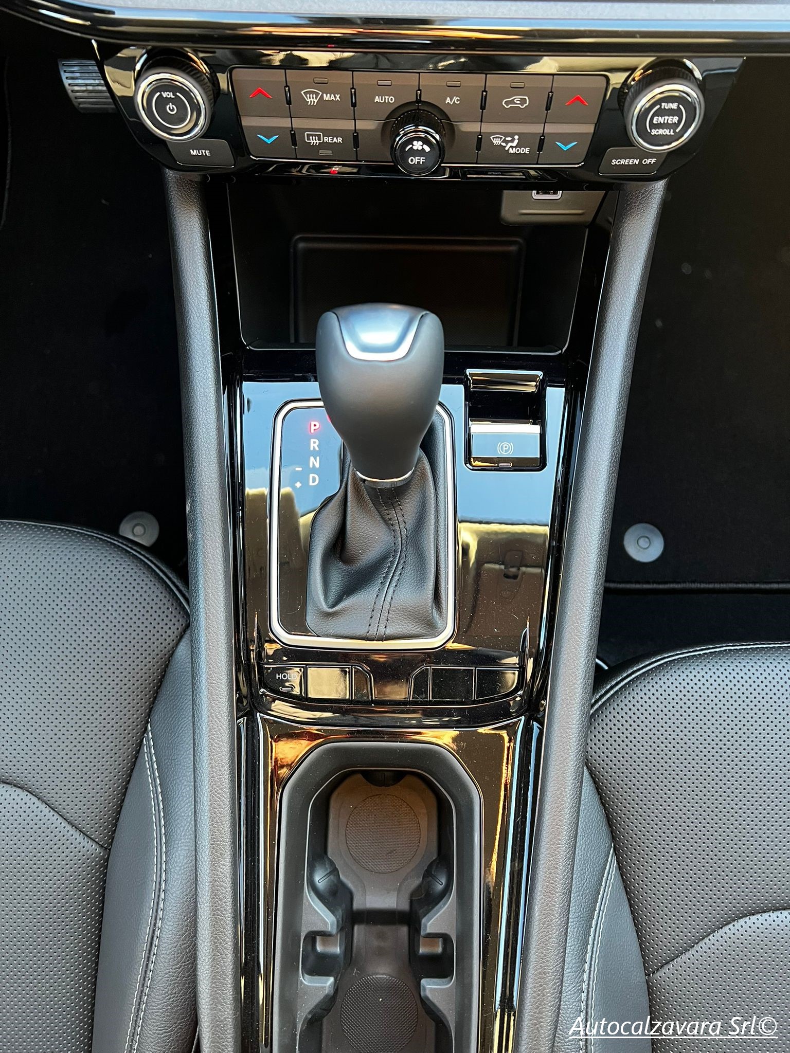 Jeep Compass 1.5 Turbo T4 130 CV MHEV 2WD Summit / SOLID BLACK / GV486NY