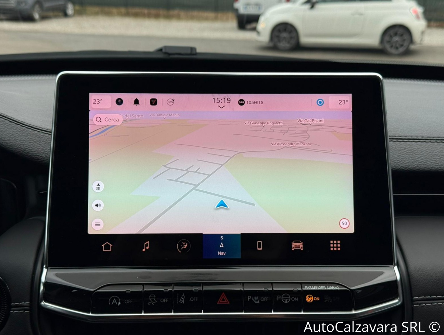 Jeep Compass 1.6 Multijet II 2WD S / ALPINE WHITE CON TETTO NERO / GT991DC