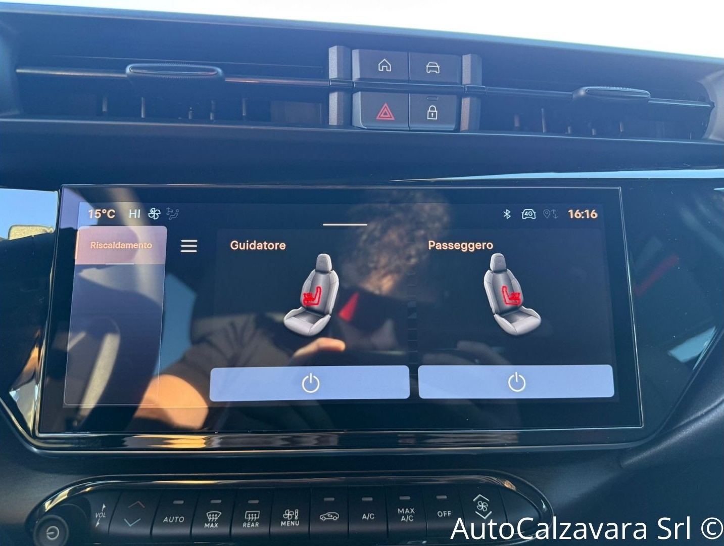 Alfa Romeo Junior 1.2 145 CV Hybrid eDCT6 Q4 / GRIGIO ARESE / RJA40919