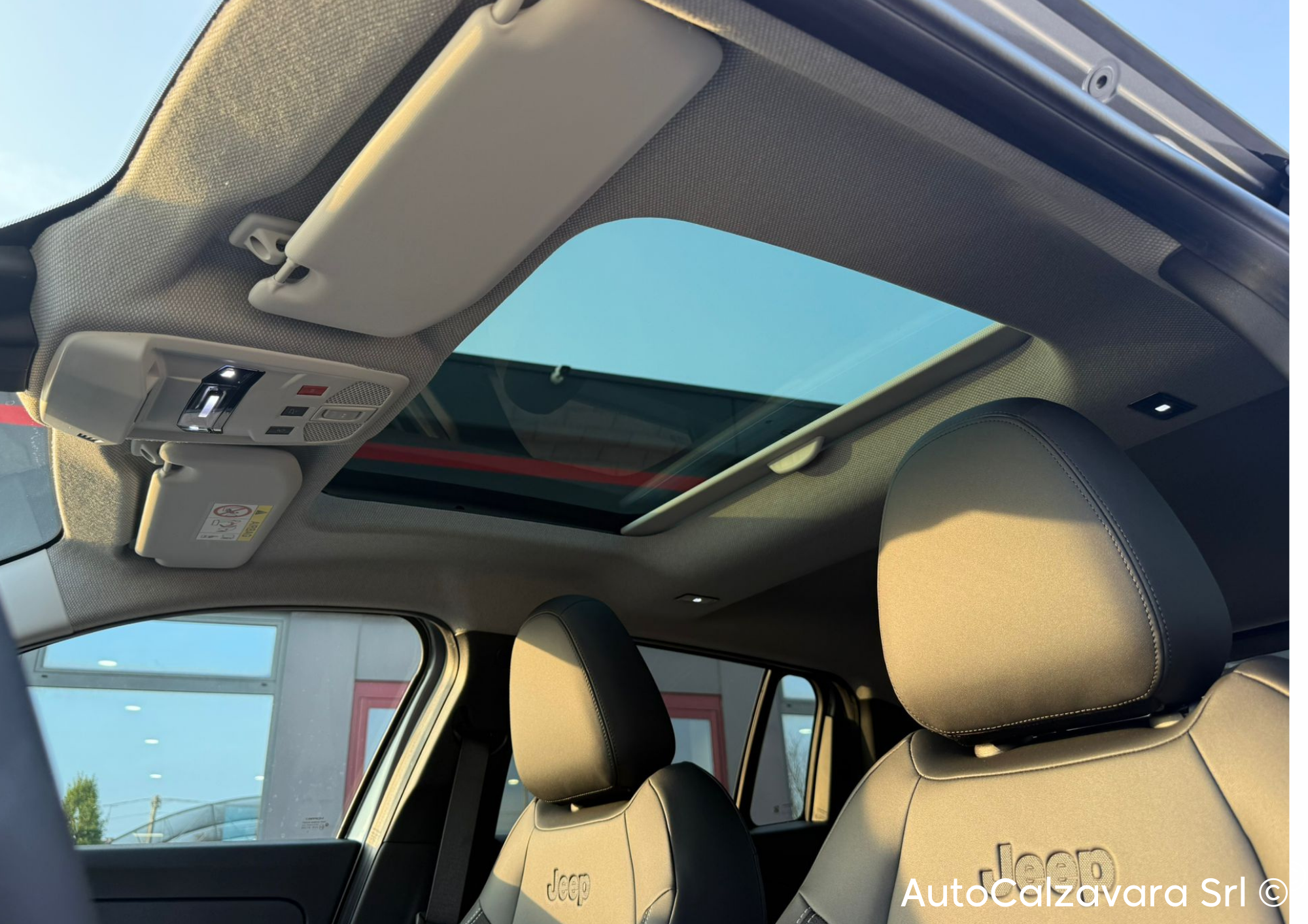 Jeep Avenger 1.2 Turbo 110 CV MHEV Altitude / GRIGIO GRANITE / SJM07075