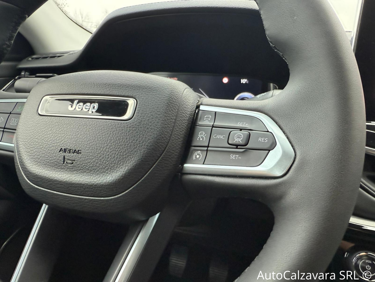 Jeep Compass 1.6 Multijet II 2WD S / ALPINE WHITE CON TETTO NERO / GT991DC