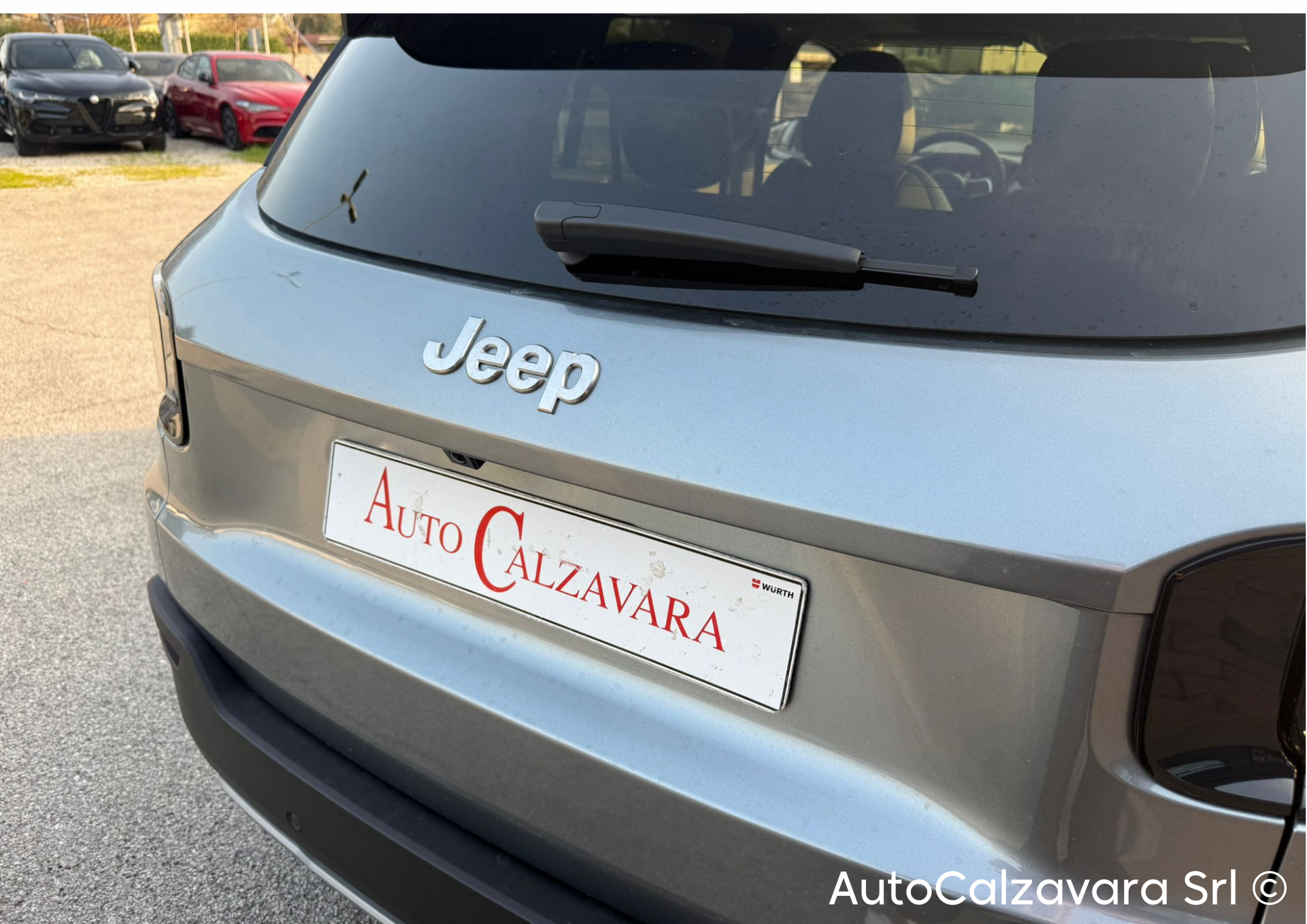 Jeep Avenger 1.2 Turbo 110 CV MHEV Altitude / GRIGIO GRANITE / SJM07075