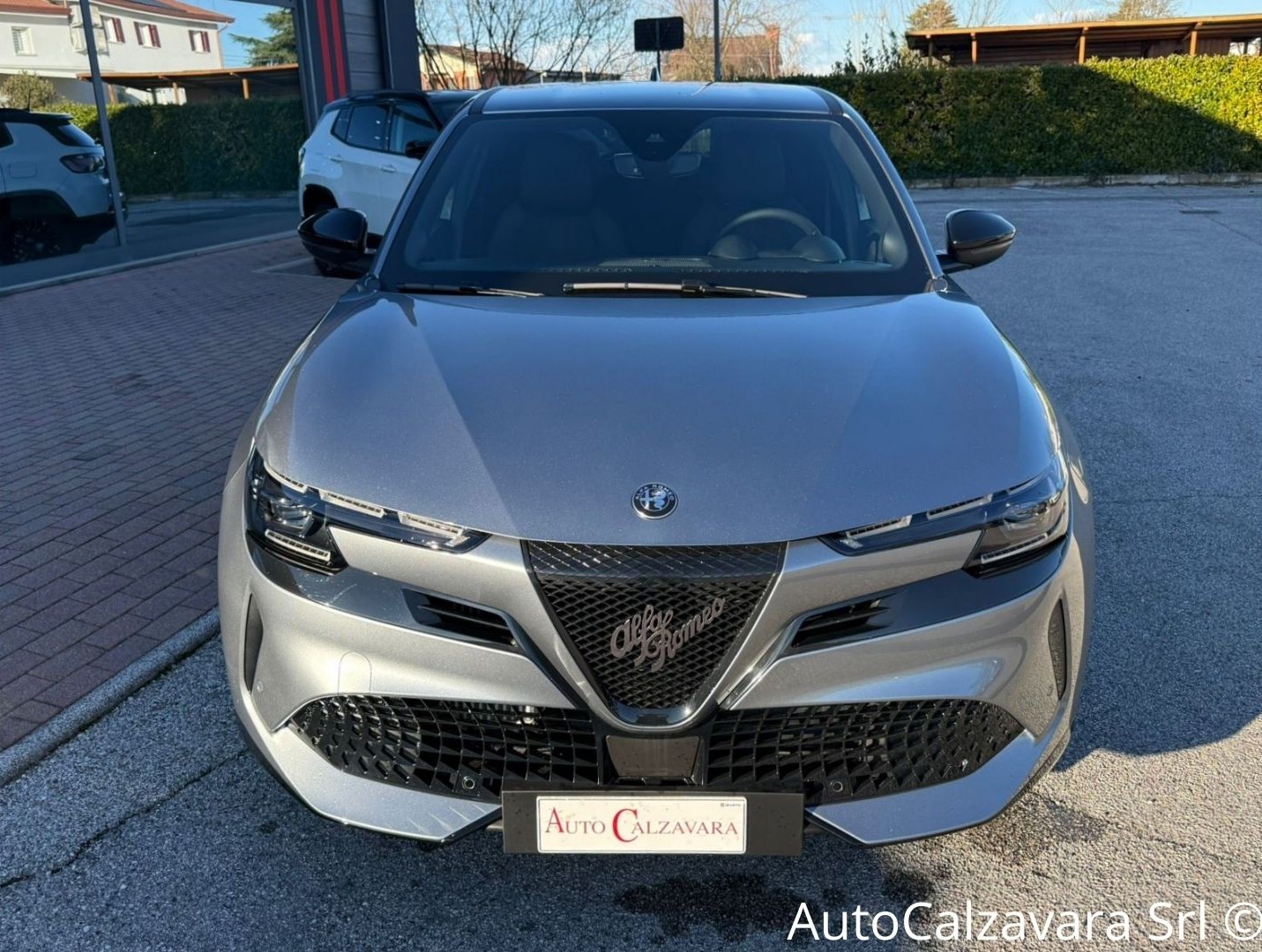 Alfa Romeo Junior 1.2 145 CV Hybrid eDCT6 Q4 / GRIGIO ARESE / RJA40919