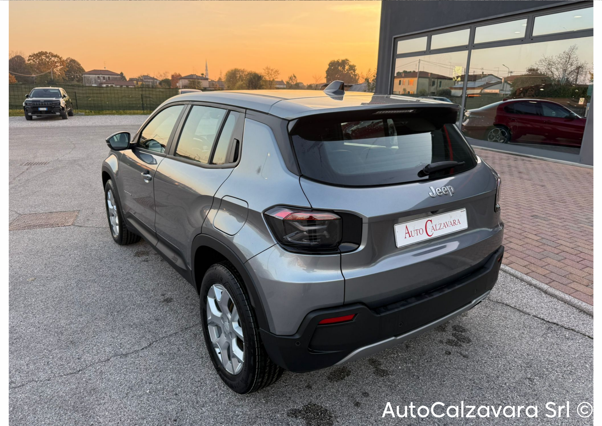 Jeep Avenger 1.2 Turbo 100 CV MHEV Altitude / GRIGIO GRANITE / SJL85856