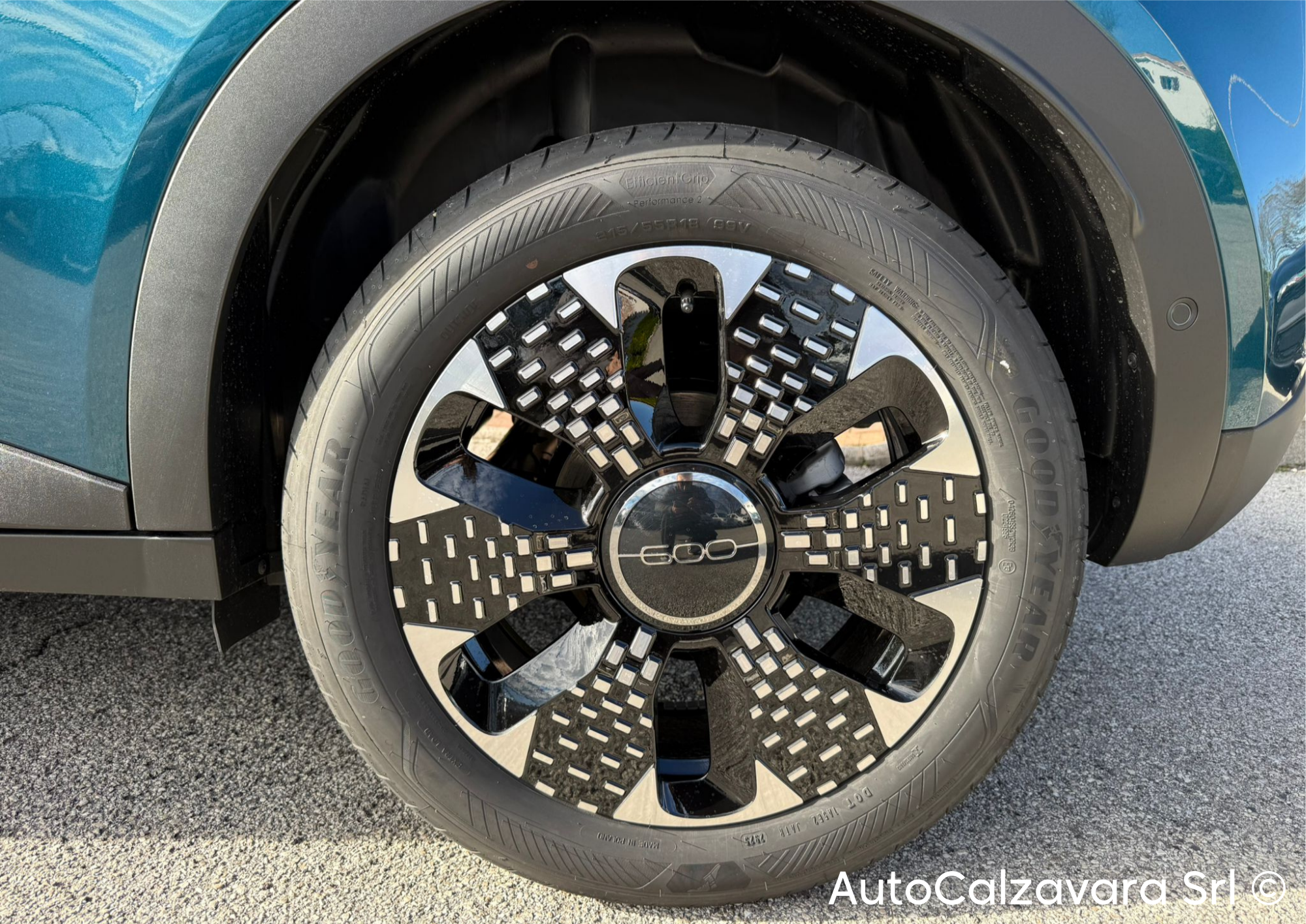 Fiat 600 Hybrid 110 CV DCT MHEV La Prima II / VERDE MARE / HA139FX