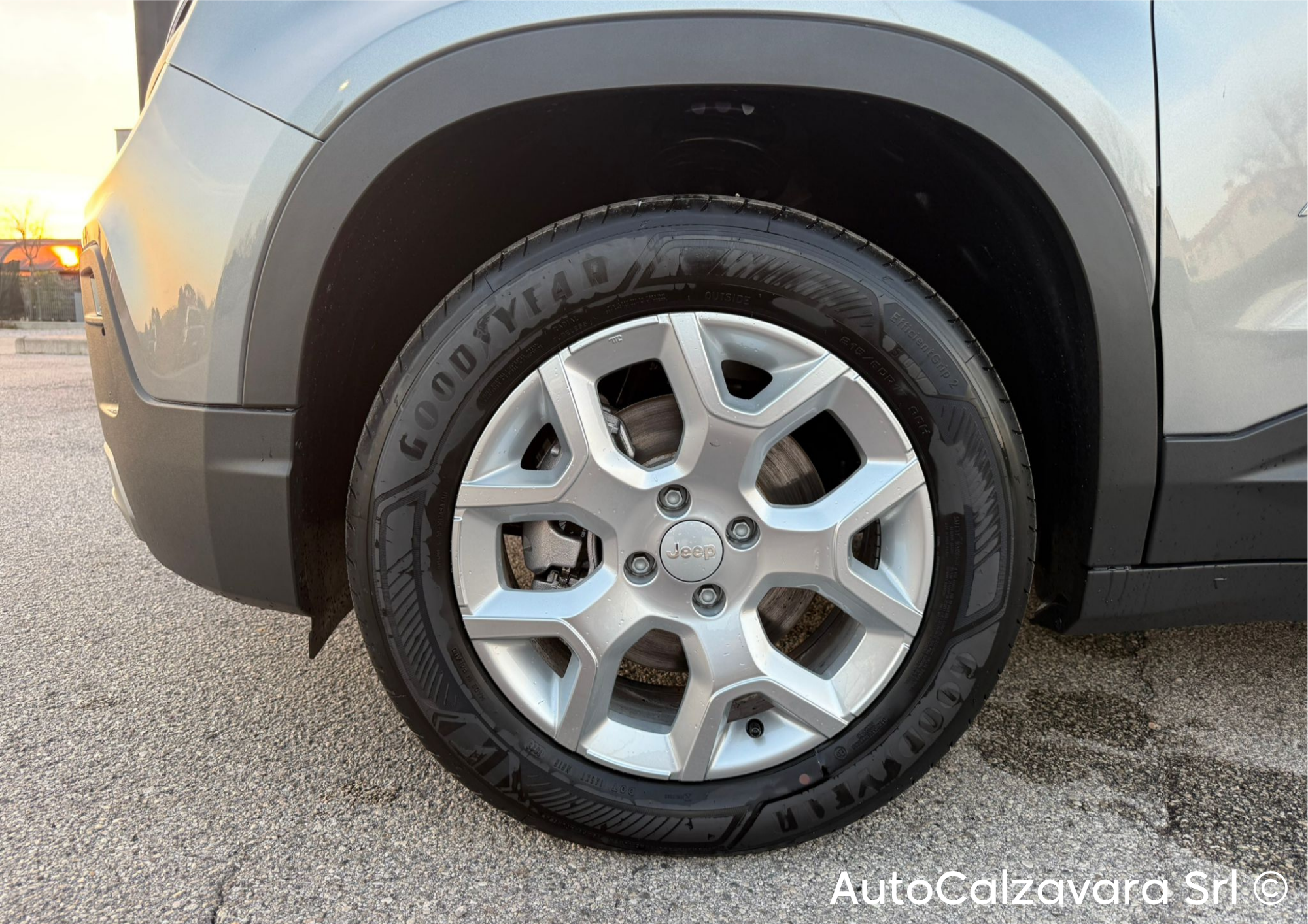 Jeep Avenger 1.2 Turbo 100 CV MHEV Altitude / GRIGIO GRANITE / SJL85856